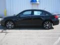 Black - 200 S Sedan Photo No. 10
