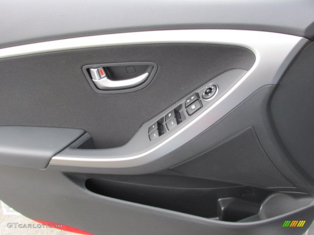 2013 Elantra GT - Silver / Black photo #9