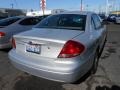 2006 Silver Frost Metallic Ford Taurus SEL  photo #8