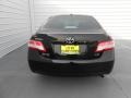 Black - Camry LE Photo No. 5