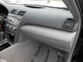 Black - Camry LE Photo No. 22