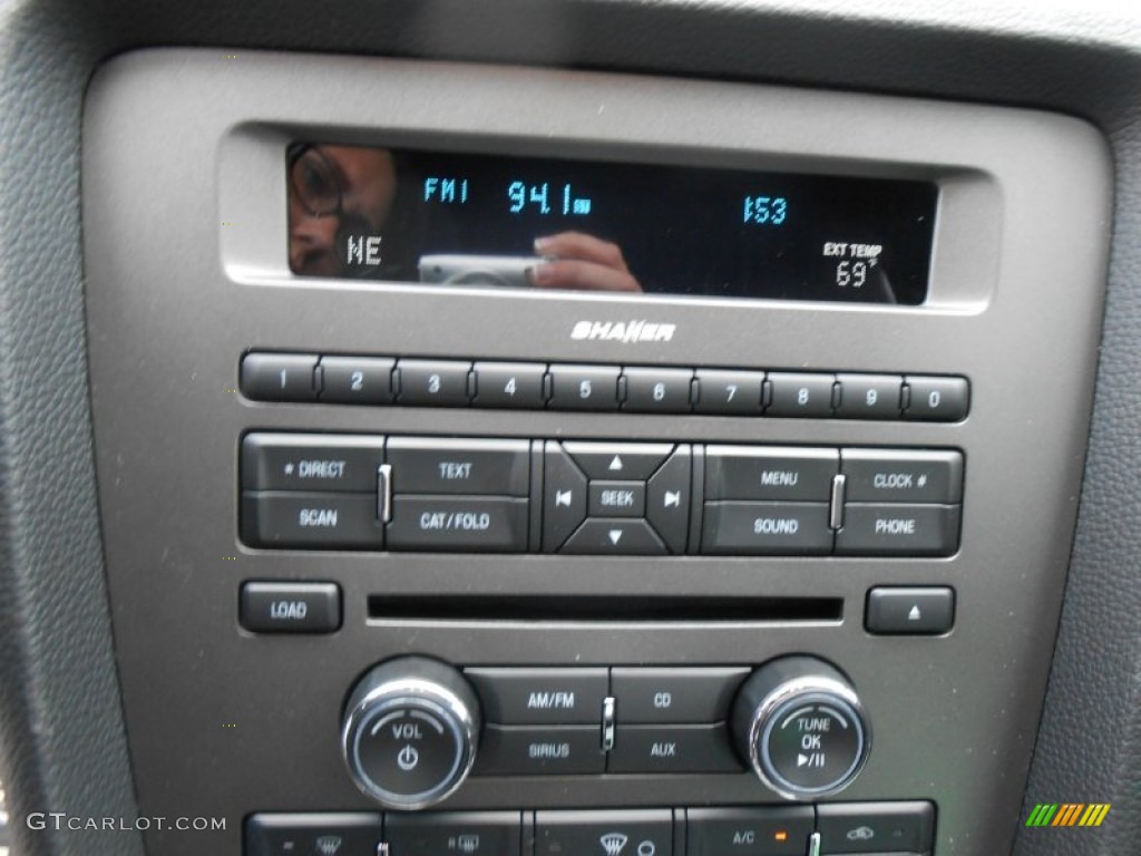 2014 Ford Mustang GT/CS California Special Coupe Controls Photo #78145273