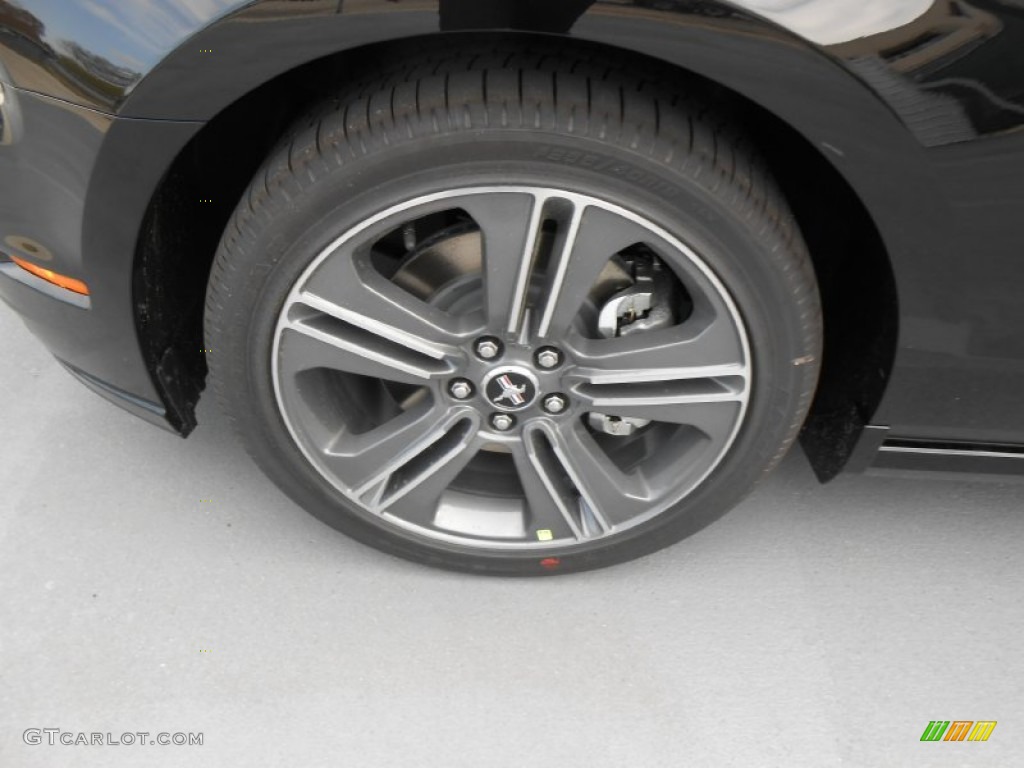 2014 Ford Mustang V6 Coupe Wheel Photo #78145668