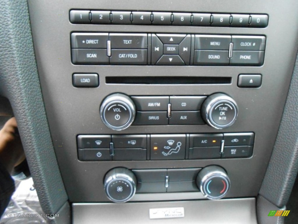2014 Ford Mustang V6 Coupe Controls Photo #78145924