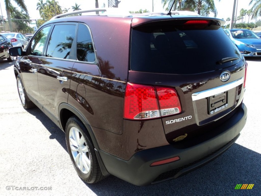 2011 Sorento EX - Dark Cherry / Beige photo #9