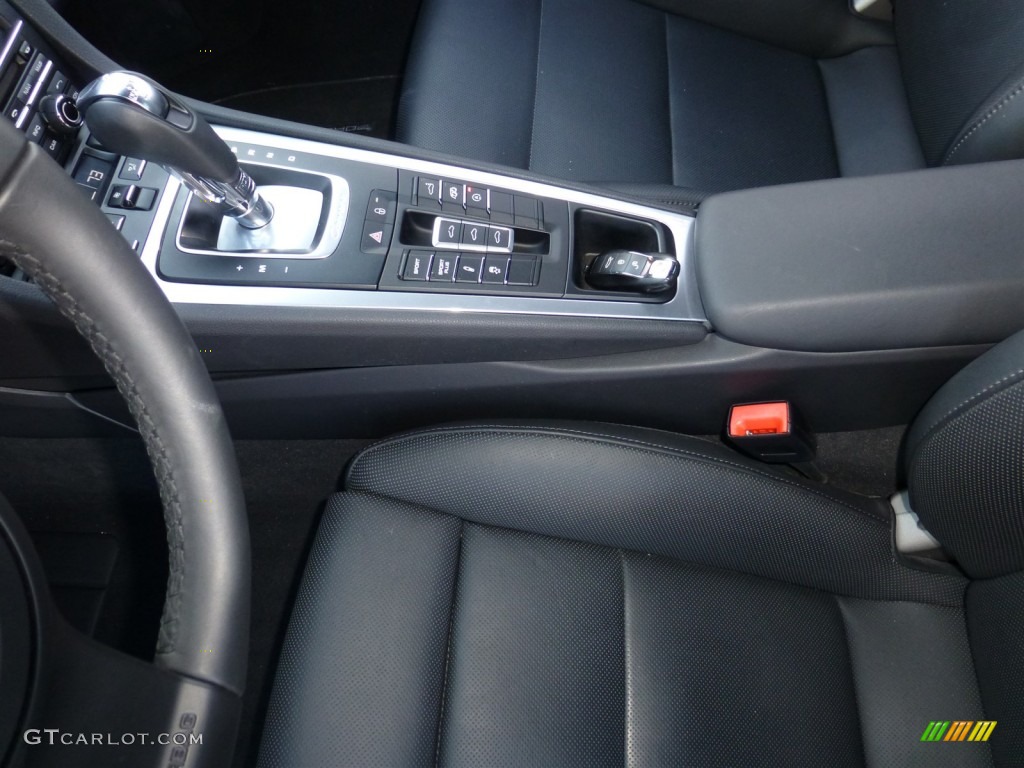 2012 Porsche New 911 Carrera S Coupe Controls Photo #78149166