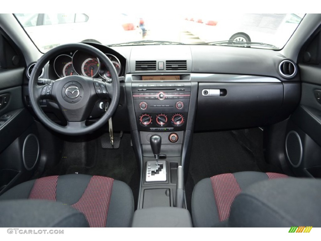 2006 Mazda MAZDA3 s Touring Sedan Black/Red Dashboard Photo #78149538