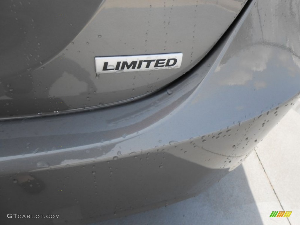 2013 Elantra Limited - Harbor Gray Metallic / Gray photo #7