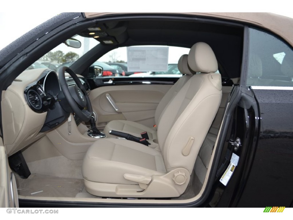 Beige Interior 2013 Volkswagen Beetle 2.5L Convertible Photo #78152907