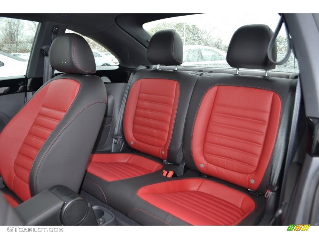 2013 Volkswagen Beetle Turbo Rear Seat Photo #78153567