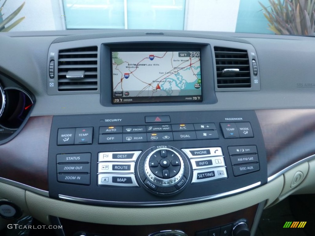 2010 Infiniti M 35 Sedan Controls Photo #78153615