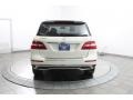 Arctic White - ML 350 4Matic Photo No. 4