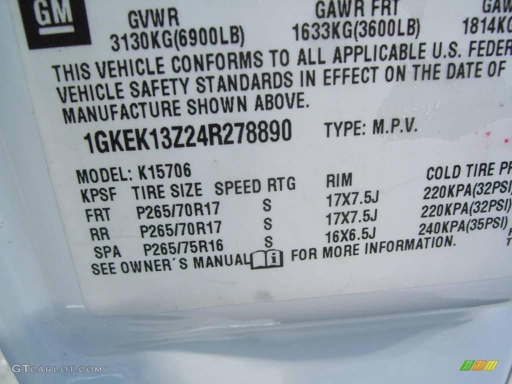 2004 Yukon SLT 4x4 - Summit White / Pewter/Dark Pewter photo #12