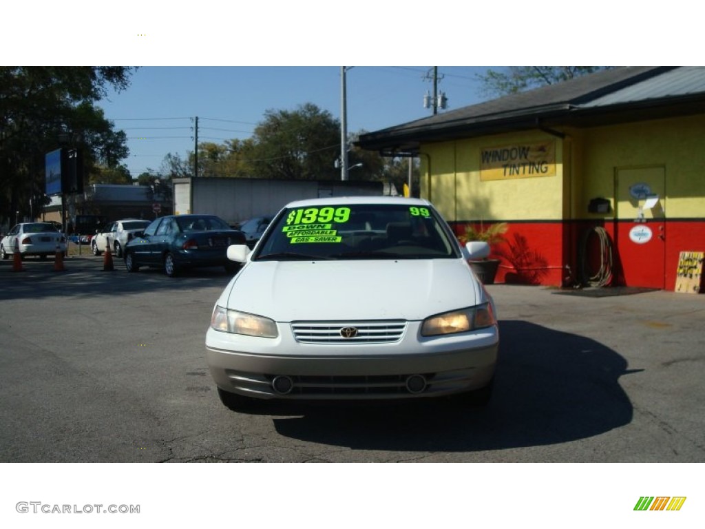 1999 Camry CE - Super White / Gray photo #8