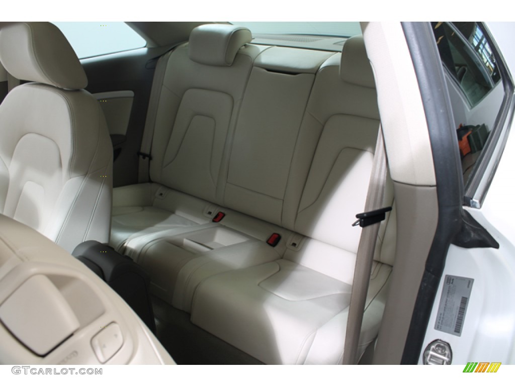 2011 Audi A5 2.0T quattro Coupe Rear Seat Photo #78158712