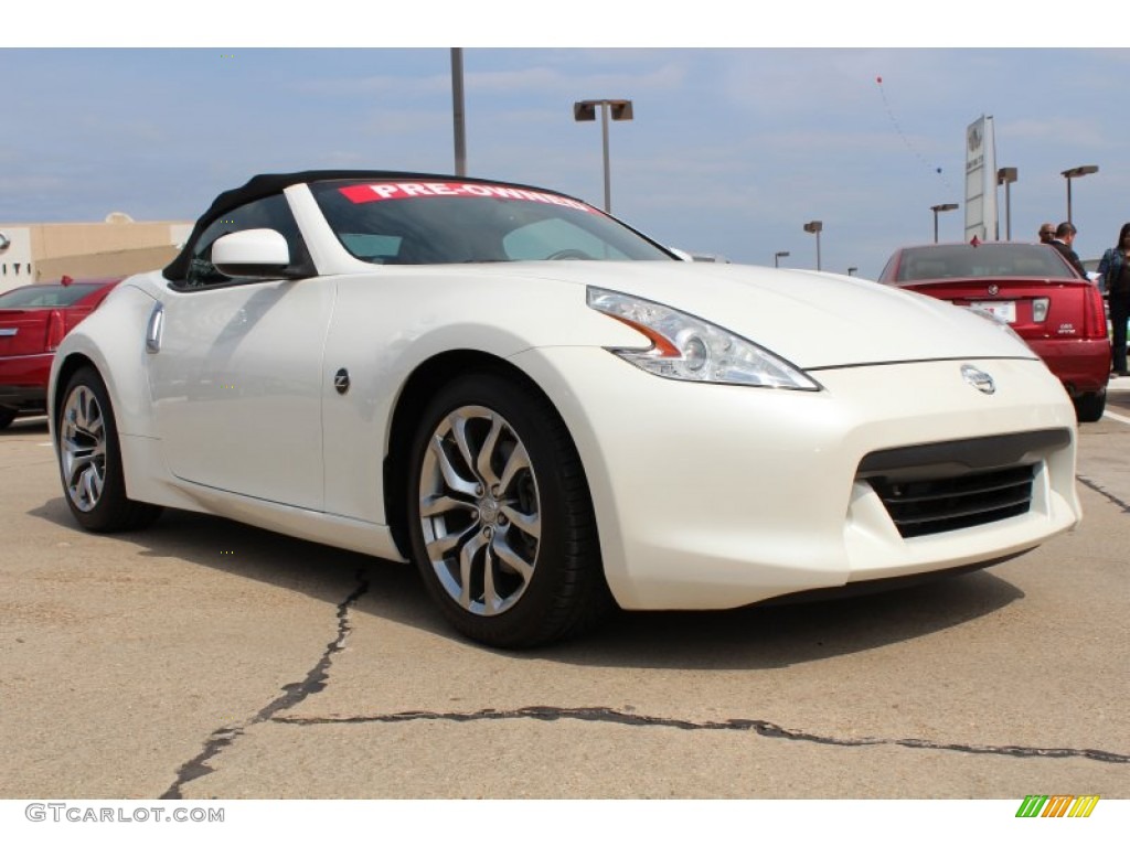 2010 370Z Touring Roadster - Pearl White / Gray Leather photo #2