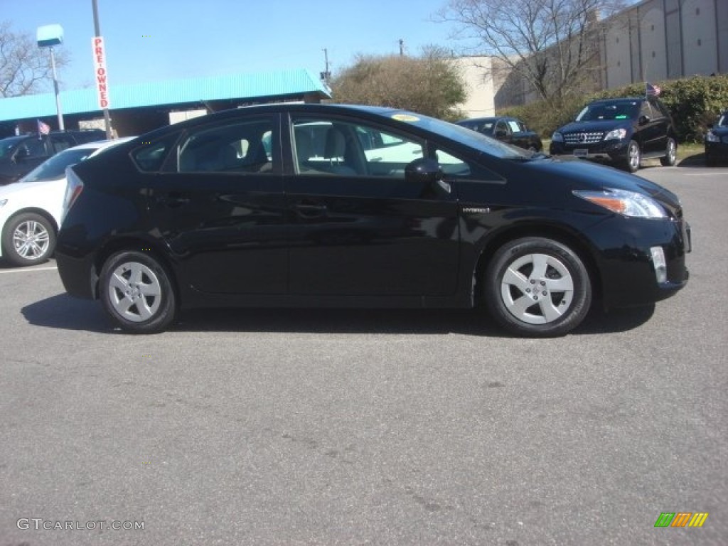 2010 Prius Hybrid II - Black / Dark Gray photo #3