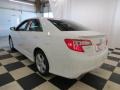 Super White - Camry SE Photo No. 19