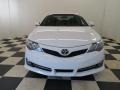 2013 Super White Toyota Camry SE  photo #2