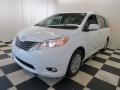 2013 Super White Toyota Sienna XLE  photo #3