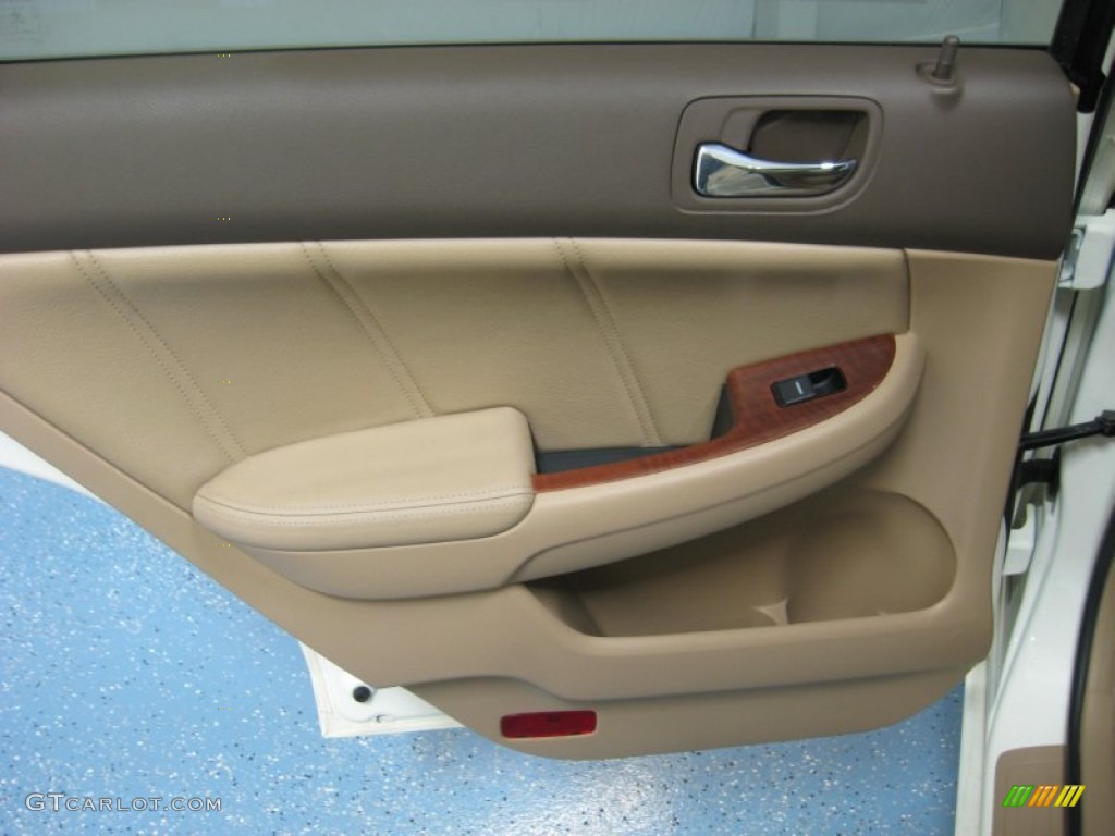 2006 Honda Accord Hybrid Sedan Ivory Door Panel Photo #78164923
