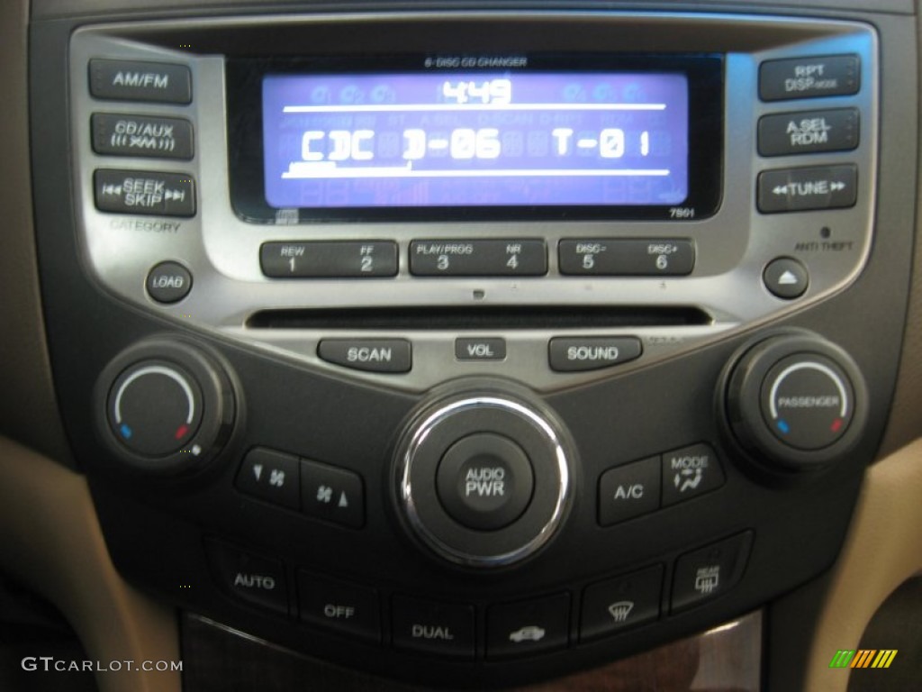 2006 Honda Accord Hybrid Sedan Controls Photo #78165069