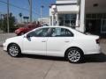 Candy White - Jetta SE Sedan Photo No. 2