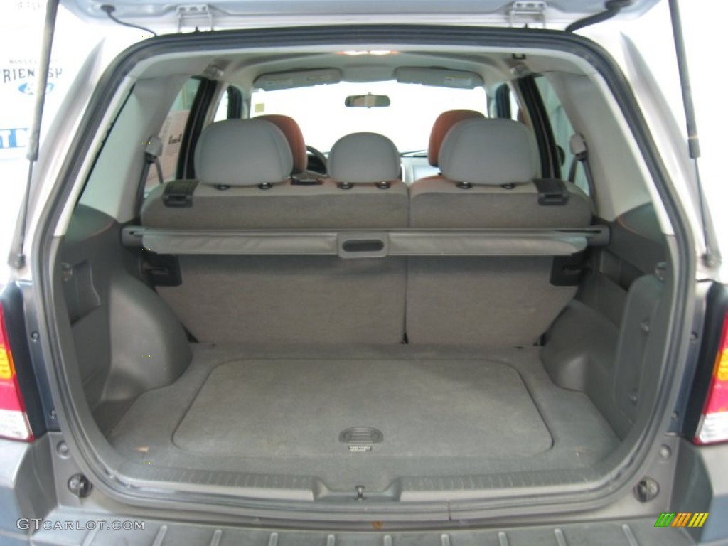 2006 Ford Escape XLT V6 4WD Trunk Photo #78166034