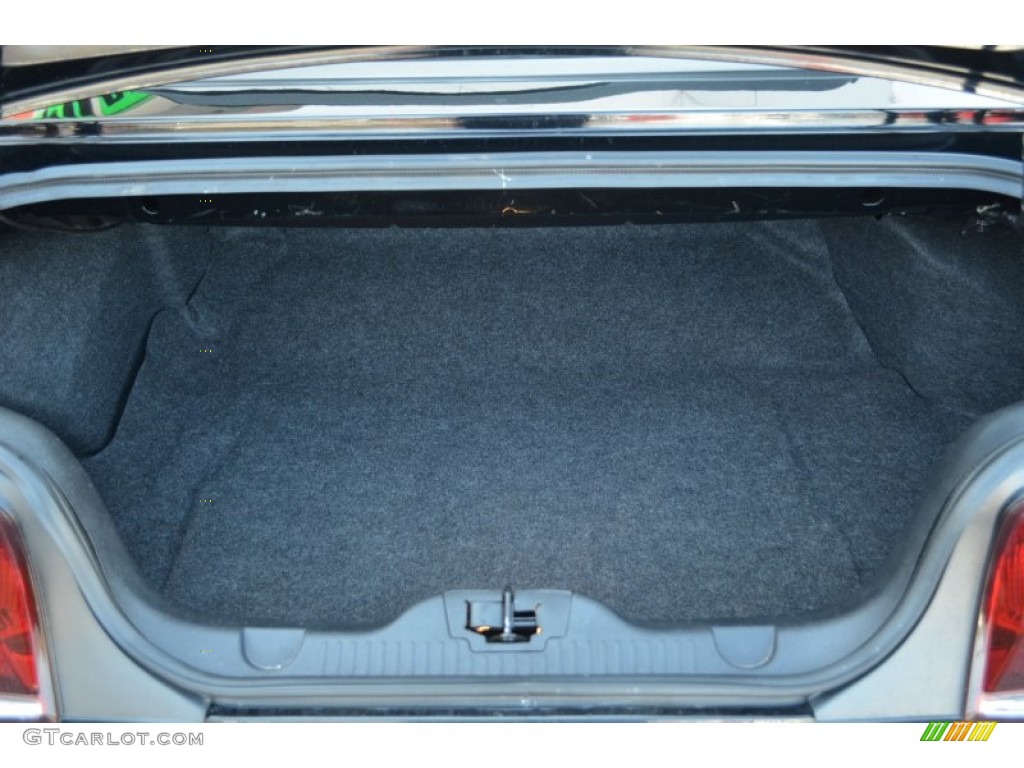 2010 Ford Mustang GT Premium Convertible Trunk Photo #78166095