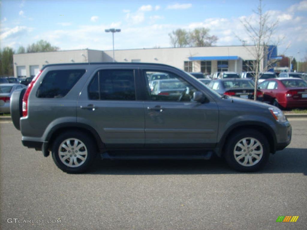 2005 CR-V Special Edition 4WD - Pewter Pearl / Black photo #2