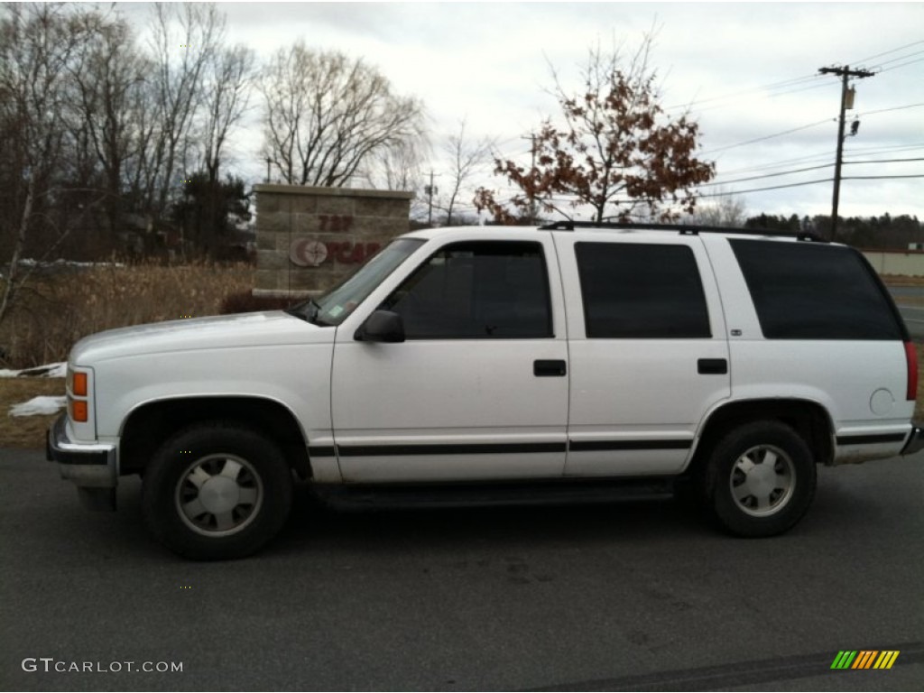 1999 Yukon SLE - Summit White / Navy photo #1