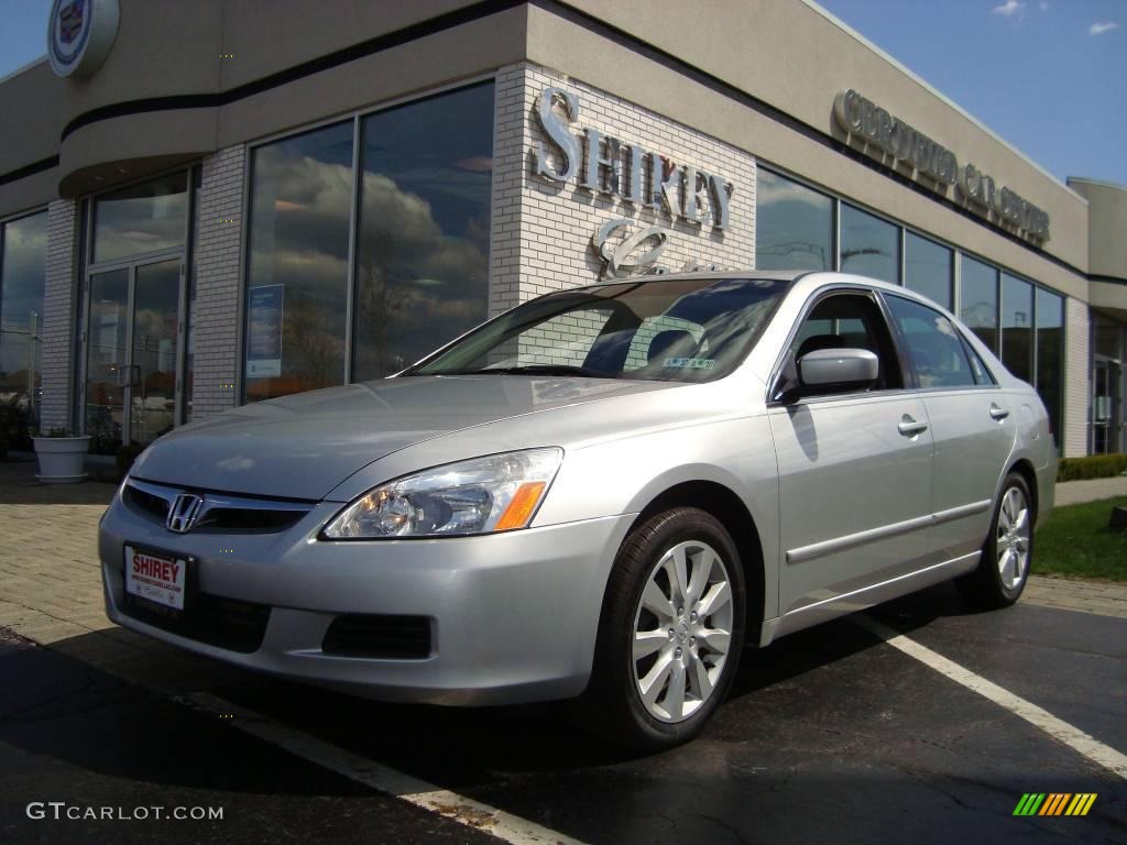 Alabaster Silver Metallic Honda Accord