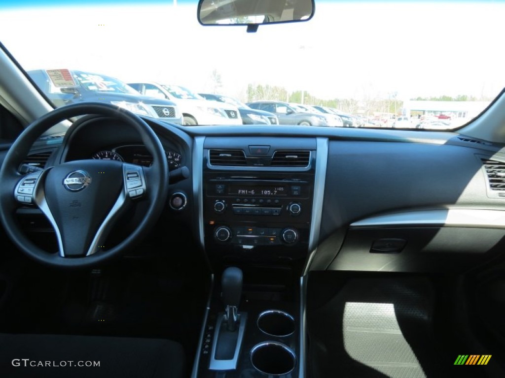 2013 Altima 2.5 S - Storm Blue / Charcoal photo #17