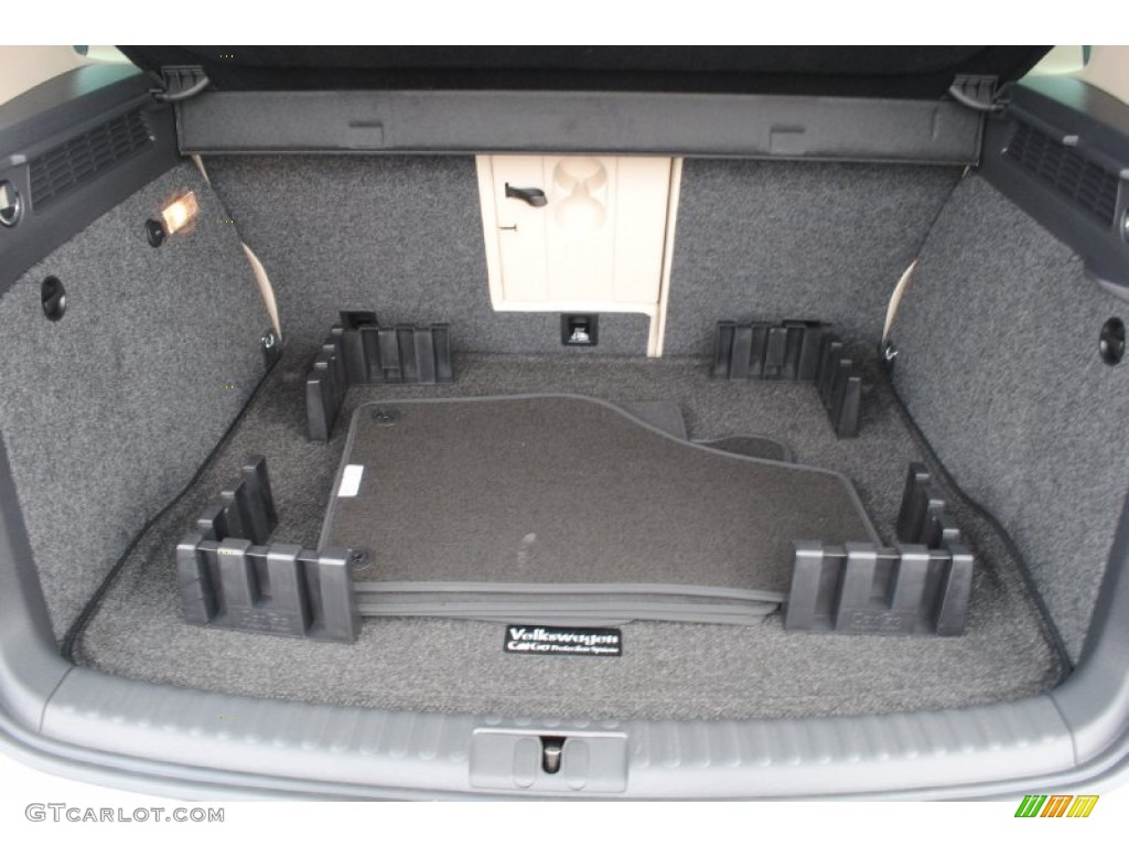 2013 Volkswagen Tiguan SE 4Motion Trunk Photo #78169578