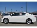 Super White - Camry SE Photo No. 2