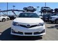 Super White - Camry SE Photo No. 37