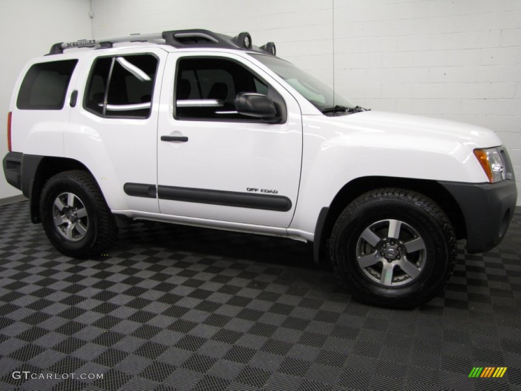 Avalanche White 2010 Nissan Xterra Off Road 4x4 Exterior Photo #78171299
