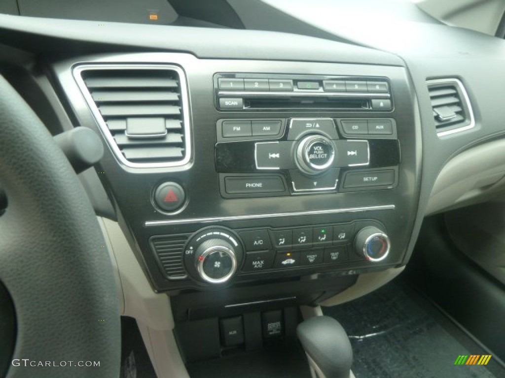 2013 Civic HF Sedan - Polished Metal Metallic / Gray photo #18