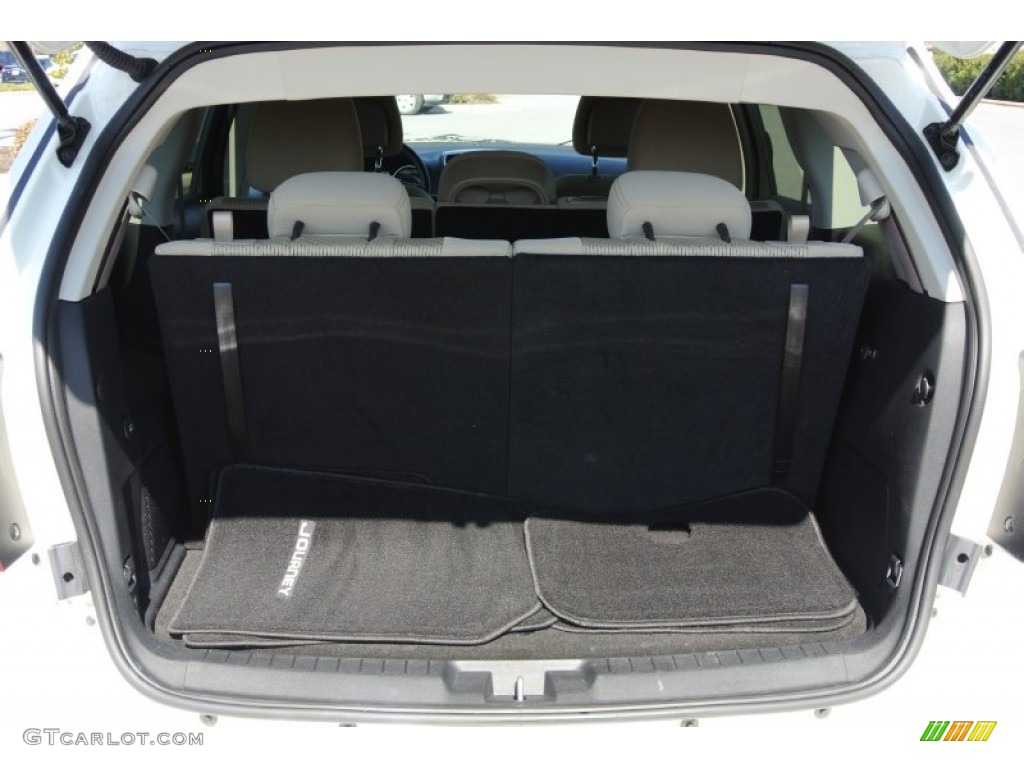 2011 Dodge Journey Mainstreet Trunk Photos