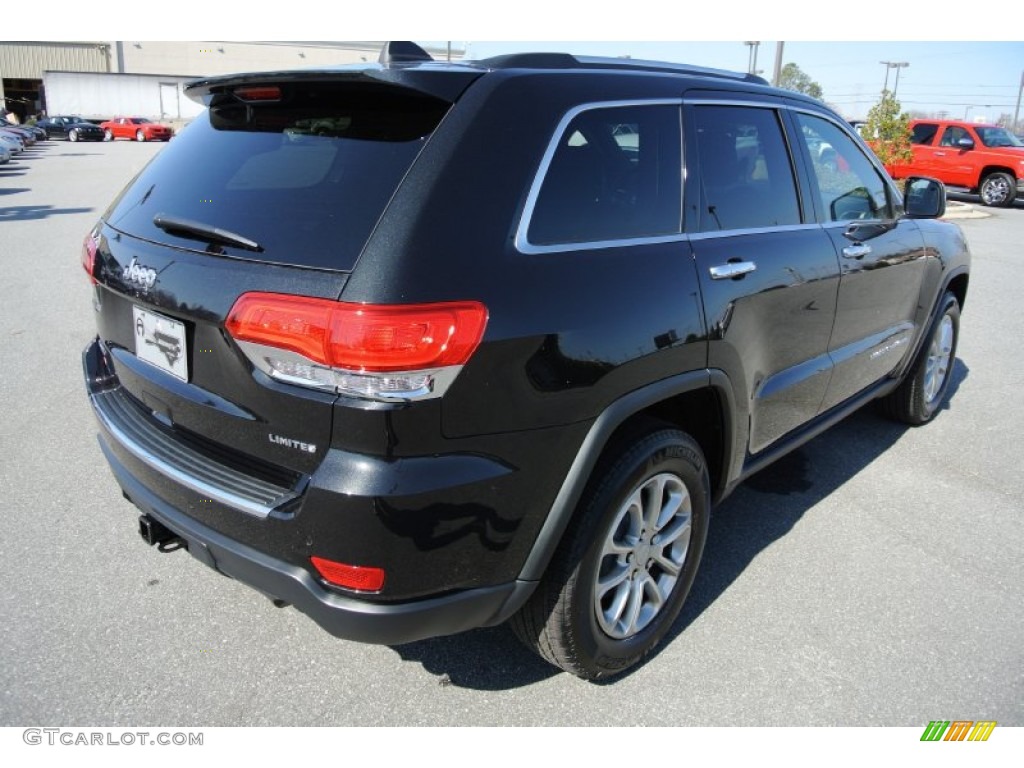 2014 Grand Cherokee Limited 4x4 - Brilliant Black Crystal Pearl / Morocco Black photo #5