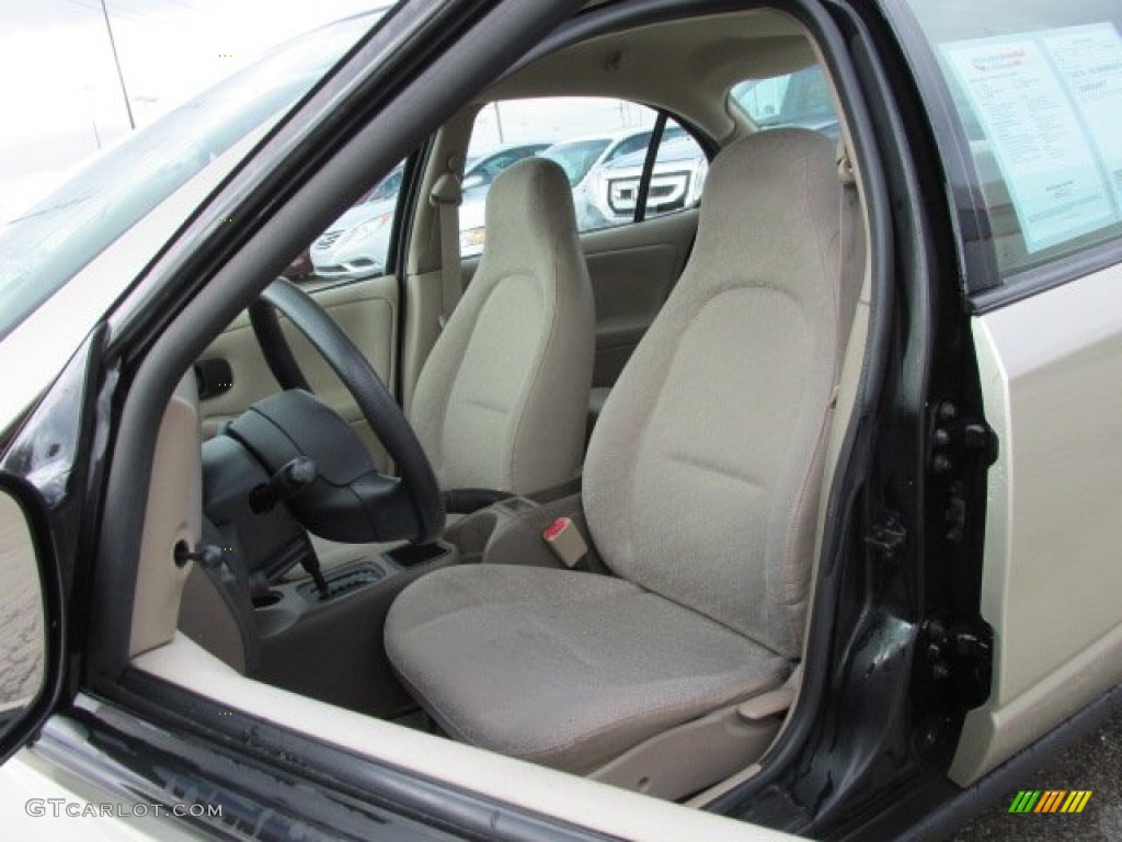 2002 Saturn S Series SL1 Sedan Front Seat Photo #78176970