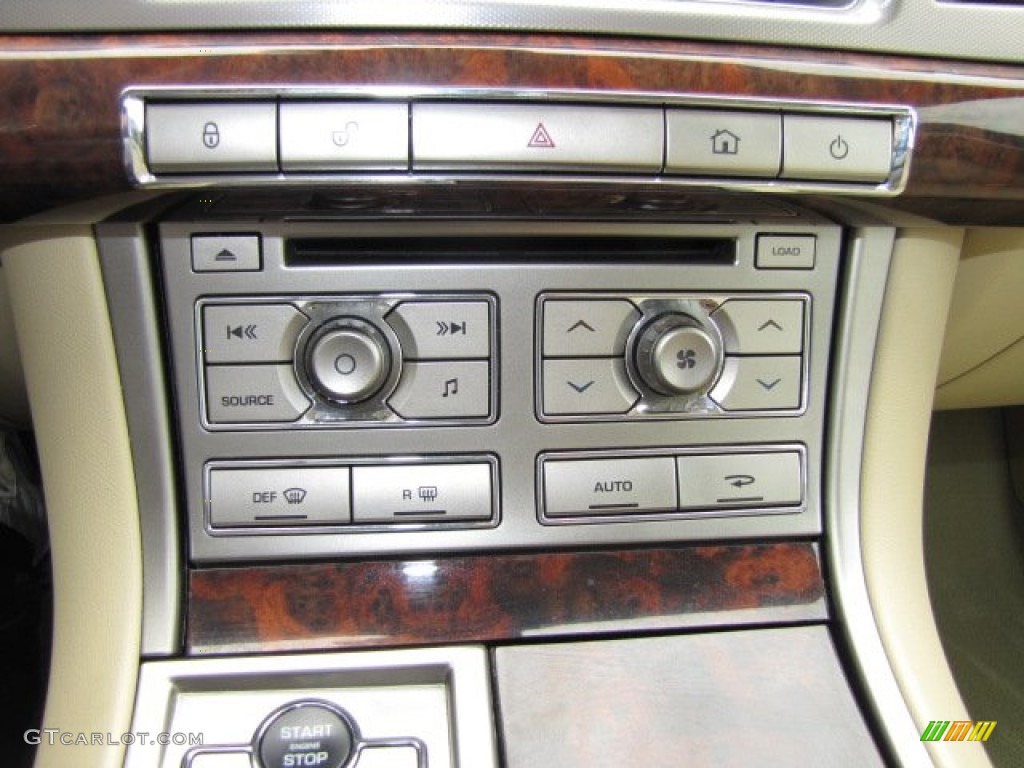 2010 Jaguar XF Premium Sport Sedan Controls Photo #78179832