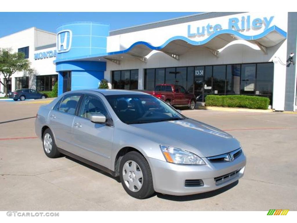 2007 Accord LX Sedan - Alabaster Silver Metallic / Gray photo #1