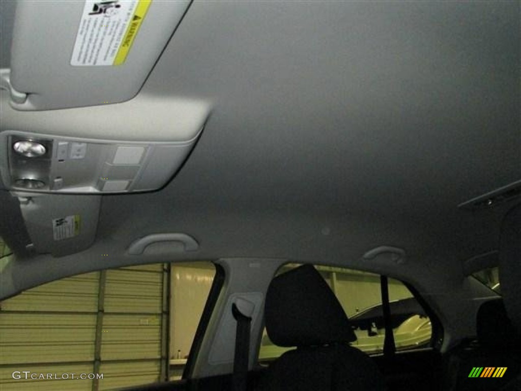 2010 Jetta S Sedan - Platinum Grey Metallic / Titan Black photo #15