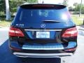 Black - ML 350 4Matic Photo No. 6
