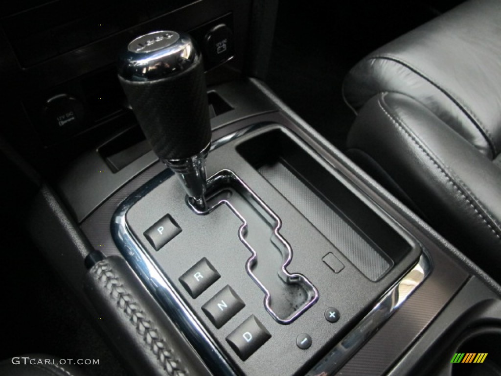 2010 Jeep Grand Cherokee SRT8 4x4 Transmission Photos