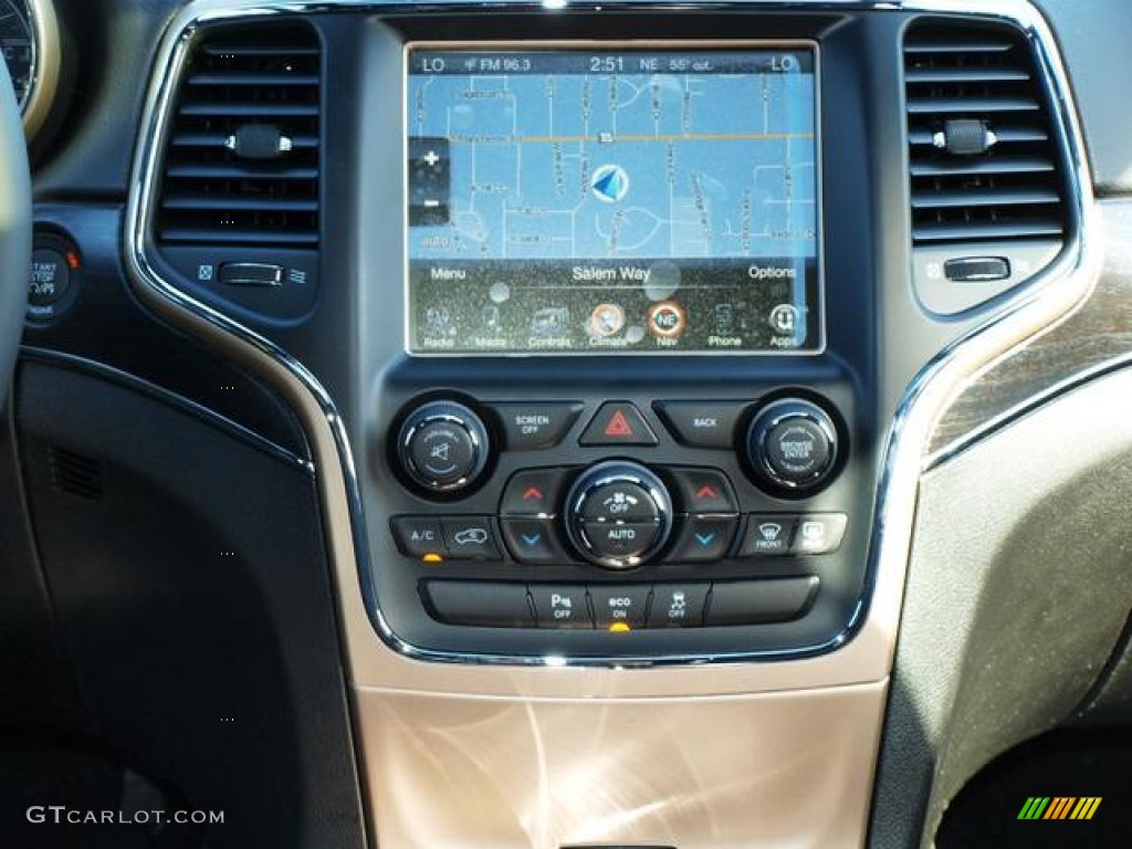 2014 Jeep Grand Cherokee Limited 4x4 Controls Photo #78188037