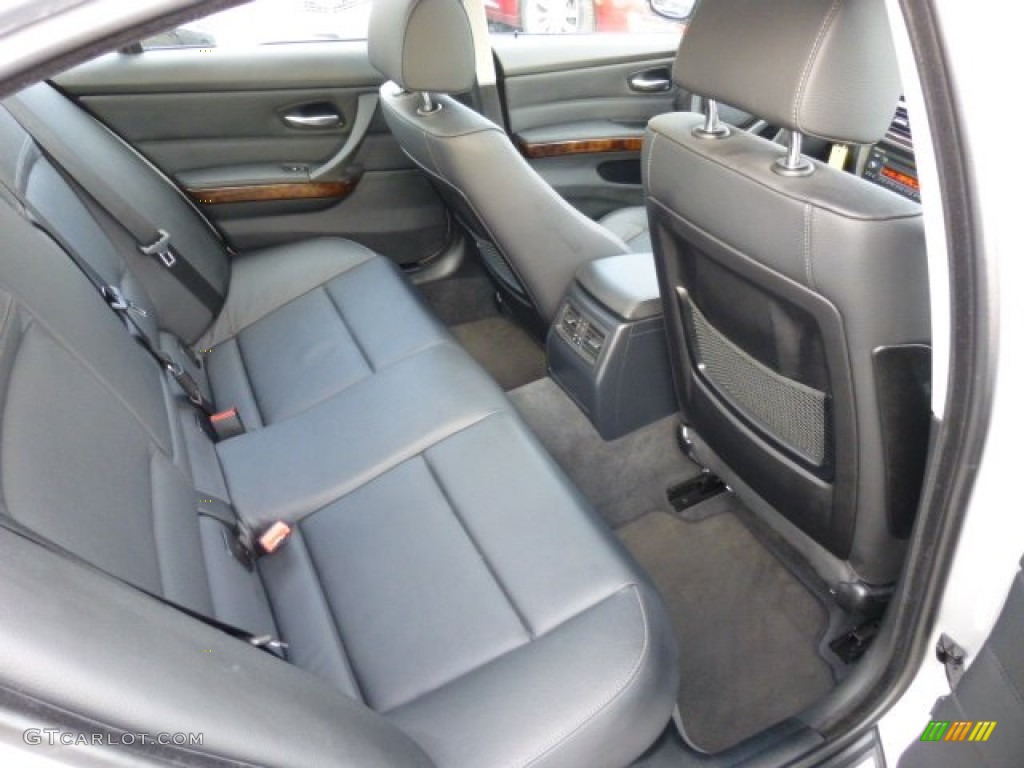 2009 BMW 3 Series 335xi Sedan Rear Seat Photo #78188985