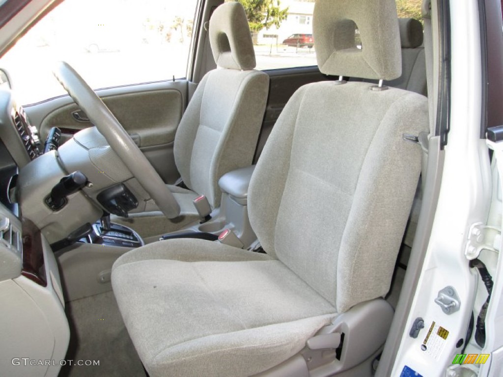 2006 Suzuki XL7 7 Passenger AWD Front Seat Photo #78189599