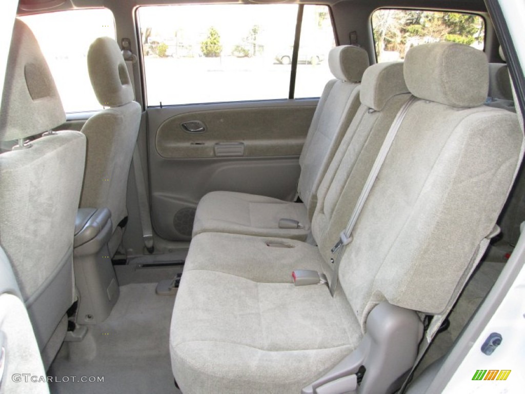 2006 Suzuki XL7 7 Passenger AWD Rear Seat Photo #78189704